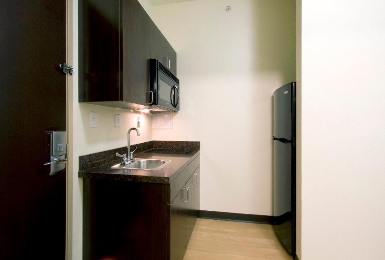 Red Roof Inn & Suites Beaumont Extérieur photo